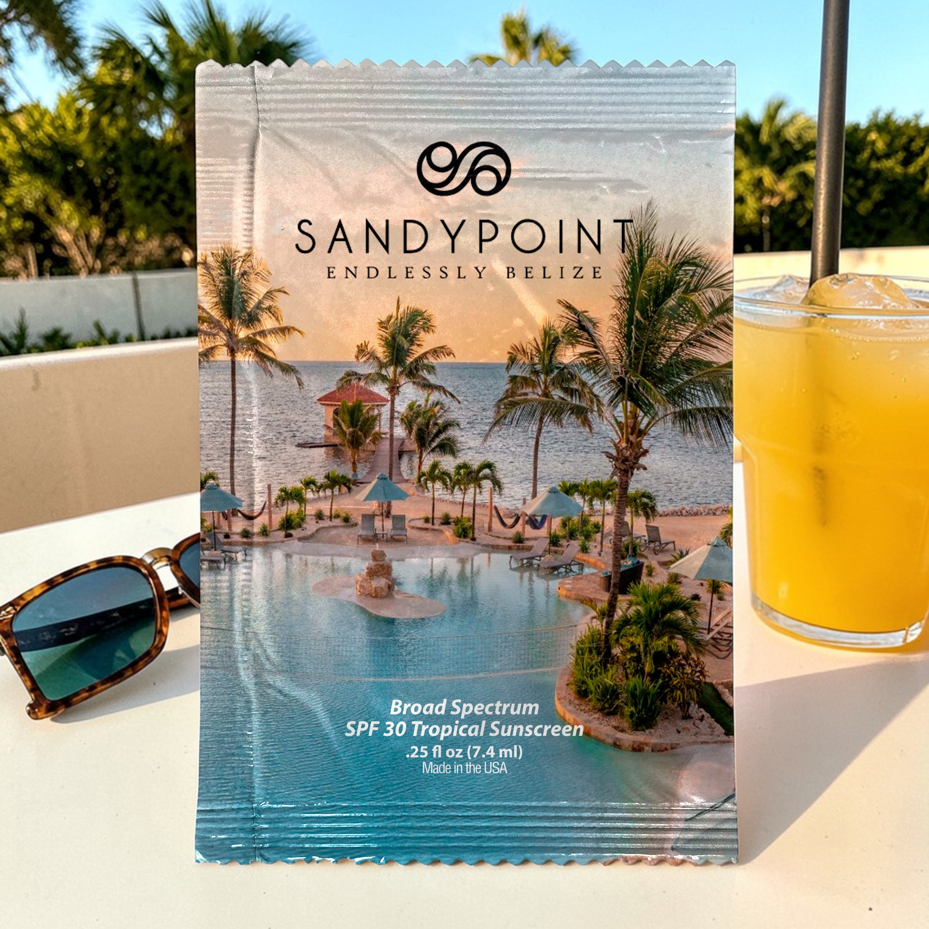 Large Sunscreen Packet SPF30 .25 fl oz